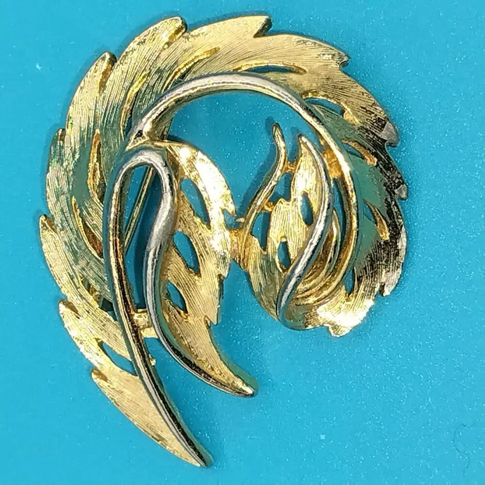 Vintage Gold Tone & Silver Tone Leaf Feather Swirl Brooch Pin Mid Century Style